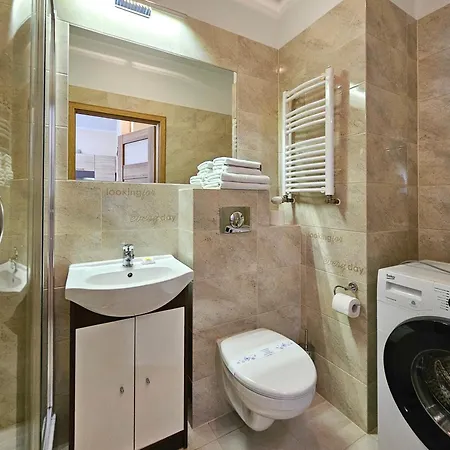 Visit Baltic - Platan Ster Svinoústí